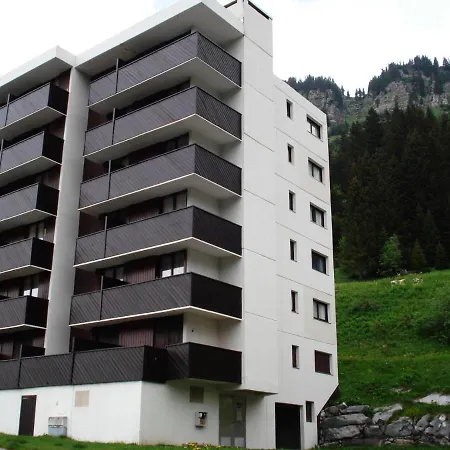 Doris - Studio Pour 4 Personnes 244 * Magland